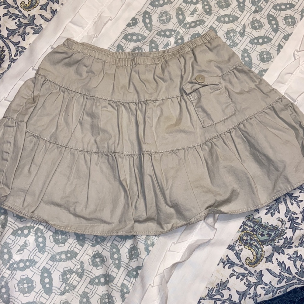 3 Skirts - Picture 4 of 5